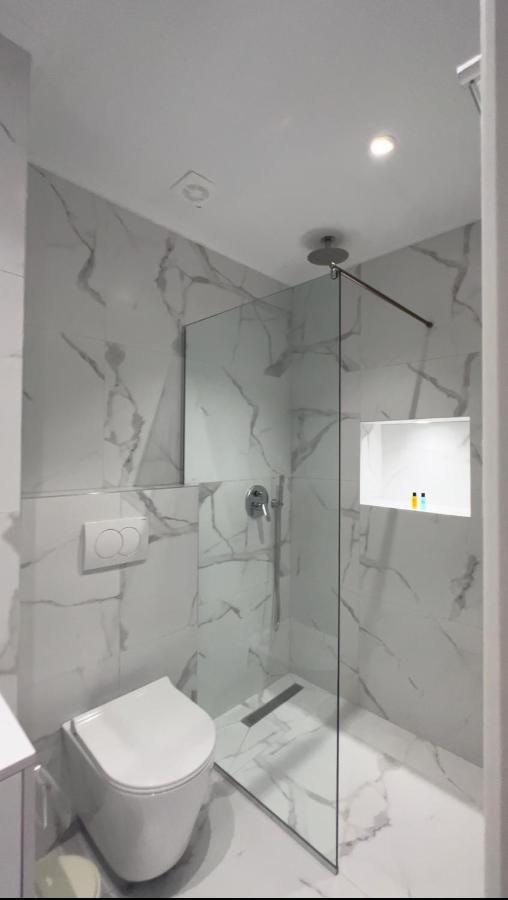 E&L Luxury Apartments Sarande Ngoại thất bức ảnh