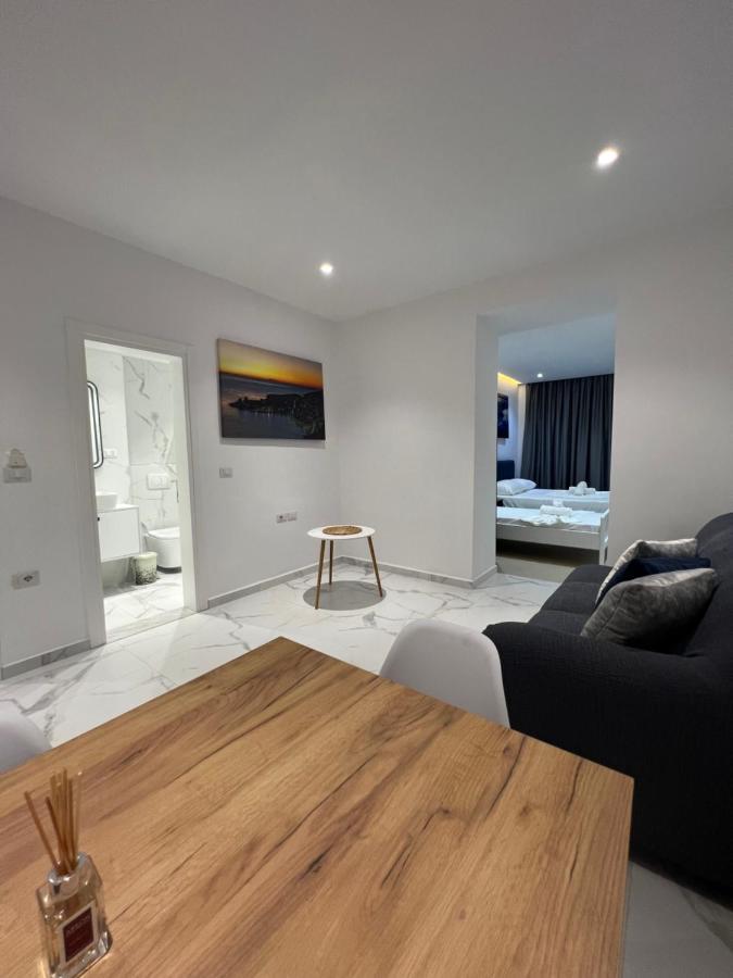 E&L Luxury Apartments Sarande Ngoại thất bức ảnh
